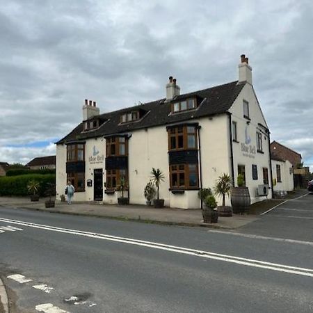 Hotel The Blue Bell à Boroughbridge Extérieur photo